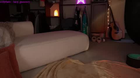 Snapshot of lucy_gooosey chatting on 31, 1, 2025 Lucy. online show from 31, 1, 2025