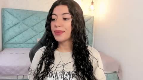 Lucy Greys online show from 21, 3, 2026