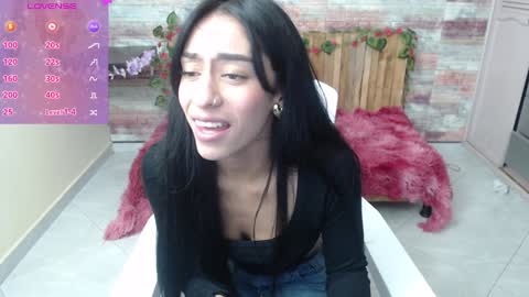 Snapshot of lucy_joi chatting on 23, 12, 2024 Luciana online show from 23, 12, 2024
