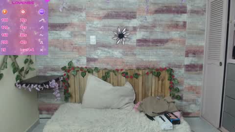 Snapshot of lucy_joi chatting on 9, 1, 2025 Luciana online show from 9, 1, 2025