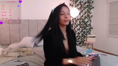 Snapshot of lucy_joi chatting on 18, 7, 2026 Luciana online show from 18, 7, 2026