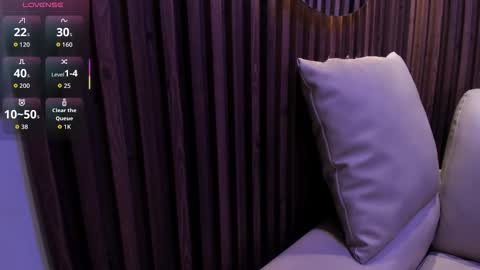 Sofia  online show from 28, 11, 2025