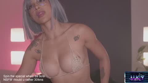 Lucy Alien  online show from 20, 2, 2025