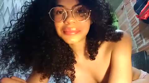 Snapshot of lucybellea chatting on 28, 11, 2025 Lucia online show from 28, 11, 2025