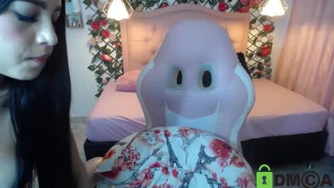Snapshot of lucycute_1 chatting on 6, 2, 2025 Lucy Cute online show from 6, 2, 2025