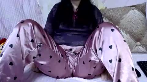 LucyGoldS online show from 5, 2, 2026