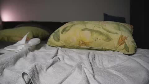 Snapshot of lucyrait chatting on 20, 1, 2025 Lucy online show from 20, 1, 2025