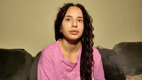 Snapshot of lucyrait chatting on 15, 9, 2025 Lucy online show from 15, 9, 2025