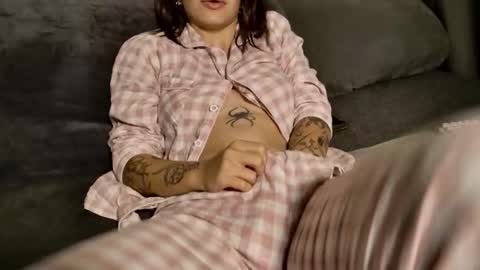 Snapshot of lucyrait chatting on 11, 10, 2025 Lucy online show from 11, 10, 2025