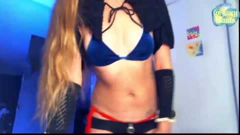 Snapshot of lucywants chatting on 23, 7, 2026 Goddess Lucy lucywants online show from 23, 7, 2026