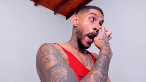 Luigi Vitale online show from 21, 9, 2025