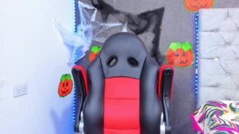 Snapshot of luigi_hot_ chatting on 13, 10, 2025 Luigi Independent model online show from 13, 10, 2025