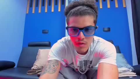 Snapshot of luis_as chatting on 27, 10, 2025 Luis AS online show from 27, 10, 2025