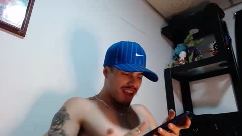 Snapshot of luis_as chatting on 17, 11, 2025 Luis AS online show from 17, 11, 2025