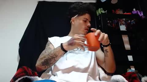 Snapshot of luis_as chatting on 6, 1, 2026 Luis AS online show from 6, 1, 2026