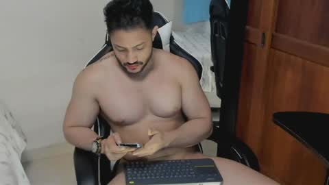 luis_baptista online show from 22, 4, 2026