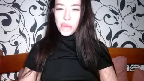 Snapshot of luisa_domina chatting on 31, 5, 2026 luisa lovedom online show from 31, 5, 2026