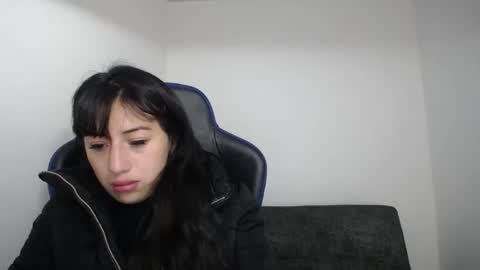 Snapshot of luisa_homes chatting on 29, 11, 2025 luisa_homes online show from 29, 11, 2025