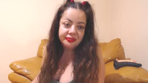 Snapshot of luisahornydoll chatting on 12, 10, 2025 Cassie online show from 12, 10, 2025