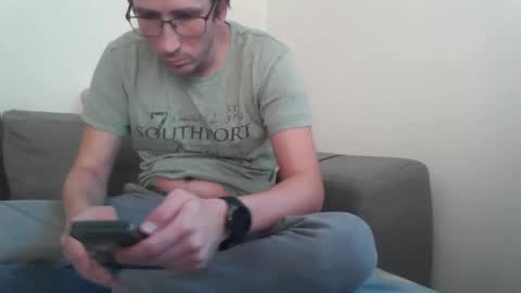 Snapshot of luismcawesome chatting on 27, 10, 2025 Luis online show from 27, 10, 2025