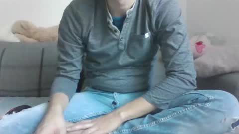 Snapshot of luismcawesome chatting on 4, 11, 2025 Luis online show from 4, 11, 2025