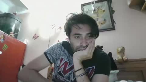 Snapshot of luismiastarot chatting on 23, 10, 2025 luismiastarot online show from 23, 10, 2025