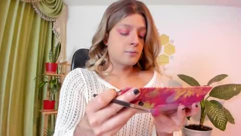 Luka Castillo online show from 11, 4, 2026