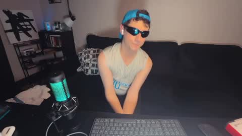 lukatripp online show from 11, 4, 2026