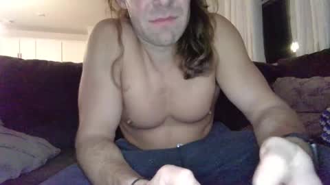 Snapshot of luke615 chatting on 2, 2, 2026 luke615 online show from 2, 2, 2026