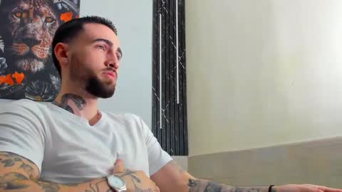 Snapshot of luke_davis01 chatting on 3, 3, 2025 LUKE online show from 3, 3, 2025