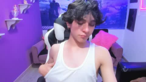 Snapshot of luke_howland chatting on 17, 12, 2024 Luke online show from 17, 12, 2024