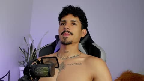 Luke Taylor online show from 5, 3, 2026