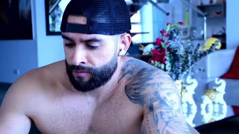 Lukhas f4f online show from 7, 2, 2025