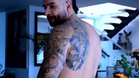 Lukhas f4f online show from 21, 2, 2026