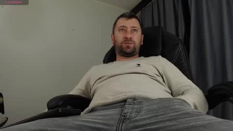 Snapshot of lukkee30 chatting on 15, 11, 2025 Sir Alex online show from 15, 11, 2025