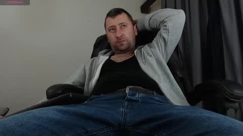 Snapshot of lukkee30 chatting on 14, 12, 2025 Sir Alex online show from 14, 12, 2025
