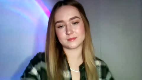 Lulu Baby18 online show from 18, 2, 2025