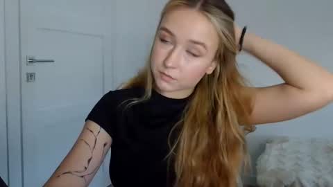 Lulu Baby18 online show from 28, 3, 2026