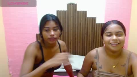 Snapshot of lulu_james chatting on 21, 10, 2025 I AM LULU online show from 21, 10, 2025