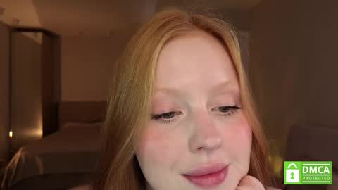 Snapshot of lulu_moons chatting on 28, 9, 2025 Lulu online show from 28, 9, 2025