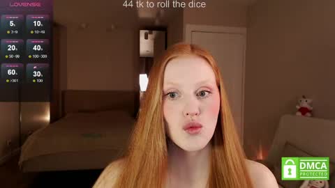 Snapshot of lulu_moons chatting on 7, 5, 2026 Lulu online show from 7, 5, 2026