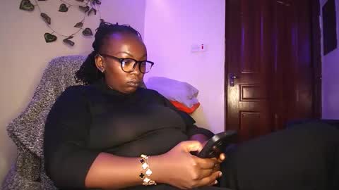 lulu_sparks1 online show from 26, 11, 2025