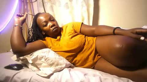 lulu_sparks1 online show from 16, 12, 2025