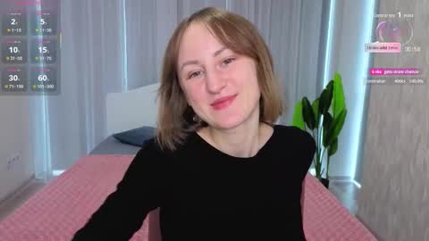 Snapshot of luluchiiii chatting on 13, 10, 2025 Lily online show from 13, 10, 2025