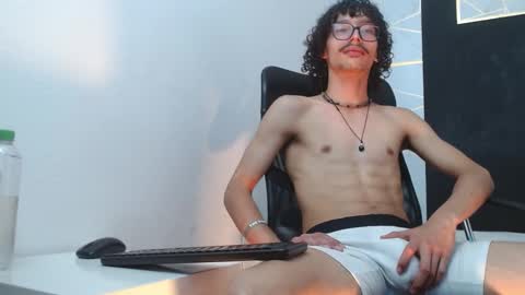 Snapshot of lumberjack_20 chatting on 4, 2, 2026 Vanity ErosX online show from 4, 2, 2026