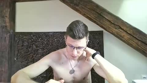 Andrew independent model 2000-0000 CET daily online show from 1, 6, 2026