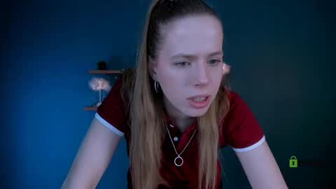 Sweet Lumi online show from 5, 2, 2026