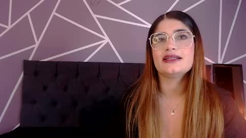 luna1126 online show from 19, 3, 2026