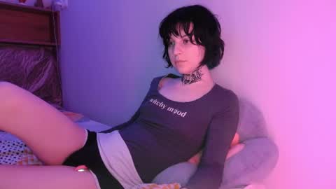 Luna online show from 8, 8, 2026
