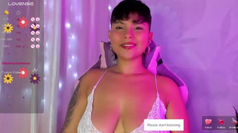 Snapshot of luna__cute chatting on 10, 12, 2024 Luna online show from 10, 12, 2024
